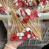 Día de San Valentín Corazón Rojo y Blanco Forma de Corazón Palillos Desechables para Fruta Hotel Fiesta Boda Restaurante Tenedores para Fruta Plato Decorativo