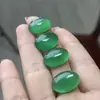 Ventas Directas de Fábrica Anillo de Ágata Verde Fluorescente Incrustado DIY Calcedonia Superficie de Piedra Suelta Ágata Verde Natural Superficie de Anillo Ovalado
