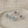 Estilo de Nicho Exquisito com um Toque de Luxo, Brincos Frescos e Doces para Mulheres, Pequenos e Elegantes, Simples e Versáteis, Brincos de Tarraxa Quadrados com Laço
