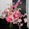Nueva serie color rosa intenso de centros de mesa de alta gama para restaurantes, decoraciones de sala de estar, arreglos para fiestas y banquetes, decoraciones con flores artificiales y decoración de habitaciones de boda