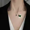 Vista de Celebridad de Internet y Collar de Trébol de Cuatro Hojas Dorado Diamante para Mujer Chapado en Oro de 18 Quilates Elegante Moda No se Desvanece Simple y Elegante