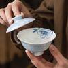 Tazón Cubierta Ceniza de Planta de Fábrica Taza de Té Pintado a Mano Lirio Azul Tazón de Té Lingkou con Tapa Juego de Té Chino Kung Fu Individual