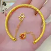 Tienda de Oro Mismo Estilo Pulsera de Flor de Peonía Color Arena Dorada con Palabras Auspiciosas, Dios de la Riqueza, Carácter de Bendición, Gran Fortuna, Alta Retención de Color, Pulsera Abierta al por Mayor