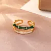 Nuevo Popular Retro Anillo Abierto de Gota de Aceite Roja Ancora Diseño de Nicho Joyería de Moda de Lujo Ligero Exquisita para Mujeres