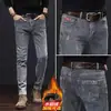 Jeans grosso forrado com fleece popular masculino outono e inverno estilo coreano slim stretch estudante do ensino médio skinny legal moderno calças de rapaz