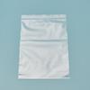 Bolsa autosellable de PE para ropa personalizada transparente de plástico desechable fabricantes bolsa de almacenamiento con cremallera de hebra al por mayor