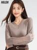 Jiaxuan Dorado Modelo Nuevo 2025 615 Malla Gruesa Encaje Cuello en V Camiseta Básica para Mujer, Adecuada para Primavera y Otoño, Corte Ajustado y Favorecedor