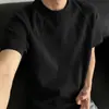 Camiseta Preta de Manga Curta para Homem de Verão, Fina e com Caimento Solto, Tecido Pesado Refrescante, Gola Pequena, Toque de Alta Qualidade, Camiseta de Meia Manga, Marca Moderna