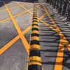 Badén de acero fundido badén de carretera de hierro fundido engrosado instalaciones de tráfico estándar nacional badén de velocidad para coche de autopista caucho