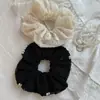 Elástico de cabelo scrunchie de renda vazada com pérolas, estilo vintage suave, versátil para o dia a dia, prendedor de cabelo
