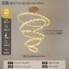 Lustre de cristal moderno, luxuoso e em espiral com múltiplos níveis, adequado para vilas e apartamentos de dois andares com tetos altos e escadas; um lustre longo e elegante com iluminação LED