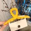 Pinza para el cabello coreana 2026 Original de línea acrílica brillante para mujer, Pasador elegante de alta gama, Pinza de tiburón