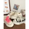 Zapatos de Lona Blancos Lechosos de Doble Uso para Mujer Suela Gruesa Primavera y Verano Nuevo Diseño Chic de Nicho Zapatos Blancos de Media Puesta
