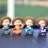 Decoraciones creativas para coche regalos cuatro sombreros de paja pequeño monje artesanías de resina pequeños adornos