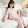 Pijama Infantil Feminino de Algodão Nuvem Conjunto Gola V Manga Longa Calça Longa Desenho Animado Fofo Roupas de Casa para Primavera e Outono para Crianças Maiores