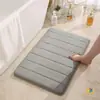 Fabricante Mayorista de Alfombrillas de Piso de Forro Polar Acolchado Rayado Transfronterizas Alfombrillas Antideslizantes para Baño Agente de Stock en Temu Amazon