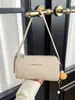 2026 Bolso Boston Cilíndrico de Moda Nuevo, Bolso de Hombro Cruzado de Alta Gama con Patrón de Lichi, Bolso Sencillo de Almohada para Uso Diario