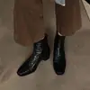 Botas adelgazantes de cuero genuino para comercio exterior transfronterizo, botines retro de otoño e invierno con punta cuadrada y tacón grueso en negro y marrón, botines estilo Martin para el día a día