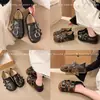 Mocasines Estampado de Leopardo Otoño 2026 Estilo Nuevo Británico para Mujer Punta Redonda Retro Zapatos Pequeños de Cuero Suela Gruesa Tacón Oculto