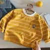 Camiseta de Manga Larga para Niños 2026 Otoño Nueva Llegada Estilo Coreano Suelta Rayada Bordada Manga Larga para Niños y Niñas Ropa Interior para Bebés