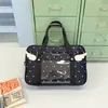 Bolsa de mano transparente de lunares de moda estilo coreano, perfecta para convenciones de anime, diseñada para estudiantes y chicas jóvenes, con un alto atractivo estético y gran capacidad, se puede llevar como bolso cruzado o de hombro