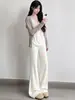 Calças brancas boca de sino para mulheres, novo estilo outono 2026, calças pantalona de cintura alta que afinam, calças de moletom esportivas casuais para baixinhas