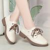 Sapatos casuais de couro de duas maneiras para mulheres Primavera e Outono 2024 novos sapatos femininos couro macio sola macia cadarço sapatos de camada única estilo britânico entrega em uma peça