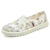 Sapatos femininos de novo estilo, sapatos planos de tecido macio respirável, sapatos de lona slip-on estilo coreano, sapatos baixos femininos confortáveis e versáteis