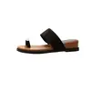 Nuevas chanclas de verano estilo 4 cm de altura que aumentan la estatura, con tira para el dedo del pie, sandalias de dedo de suela plana para mujer, cómodas para usar al salir