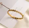 Pulseira de Aço Inoxidável Anel Aberto em Forma de C 18K Não Desbota Feminina Luxo Leve High-End Pulseira de Aço Titânio Banda Lisa Direto do Fabricante