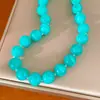 Collar Redondo Geométrico con Perlas Acrílicas, Cadena para Clavícula de Lujo Ligero de Nicho de Gama Alta, Collar Simple y de Personalidad Única al por Mayor