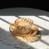 Taza y Platillo de Café de Lujo Accesible Popular Rayas Taza Latte Color Champán Vidrio Retro Juego de Tazas de Té con Flor