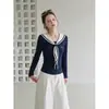 Camiseta Manga Longa Color Block Falsa Duas Peças Gola Azul Amarração Feminina Outono 2026 Lapela Moda Elegante Afinando Top