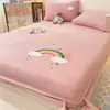 Toalla de Elefante Pequeño Bordada Sábana de Terciopelo de Leche Pieza Única Invierno Cubierta de Colchón de Terciopelo de Coral Cálido Protector Plus Cubierta de Cama de Terciopelo