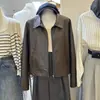 Chaqueta Corta de Cuero PU Coreana para Mujer Otoño Invierno Solapa Cremallera Versátil Chaqueta de Motociclista Manga Larga Chaqueta Clásica