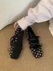 Sapatos Mary Jane Quadrados Aumentadores de Altura Estilo Francês para Mulheres, Lançamento Primavera 2026 Sapatilhas de Bolinhas com Tira Única