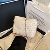 Bolso de paja de verano nube portátil hombro cruzado bolso de mujer pequeño fresco viento casual vacaciones en la playa moda pequeño bolso cuadrado