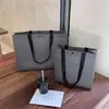 Tienda de Ropa Bolsas de Mano No Tejidas para Ropa de Mujer Empaque de Regalo Correas de Mano con Asa al Hombro Bolsas de Compras al por Mayor