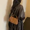Bolsa de Mão Feminina Casual Versátil Elegante Nova Outono 2026 Bolinhas Fofa Textura Delicada Transversal Simples