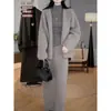 Traje de Punto de Moda Lujo Ligero Reductor de Edad Otoño e Invierno Nuevo Estilo Perezoso Elegante Holgado Cárdigan de Punto + Falda 8482