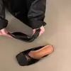 Sandálias Rasteirinhas Brancas Francesas Sapatos Femininos Verão Exterior Estilo Coreano Moda Casual Design Sense Sandálias de Nicho