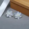 Aretes de Perla Flor Fresca y Natural Estilo Francés Dulce Elegante Temperamento Diseño de Aretes Aretes de Moda Venta al por Mayor