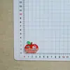Nuevos Accesorios de Gato de Dibujos Animados Serie Manzana al por Mayor Hechos a Mano DIY Pegamento de Crema Pinzas para el Cabello y Zuecos para Niños