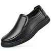 Zapatos de Piel para Hombre 2026 Primavera Nuevo Estilo Zapatos Casual de Negocios sin Cordones Antideslizantes con Forro de Felpa para Hombres de Mediana Edad y Mayores