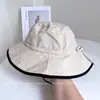 Sombrero de Pescador Transpirable Lateral de Color Contrastante de Algodón y Lino Estilo Japonés para Mujer Verano Elegante Todo Fósforo Tela Protectora Solar Sombrero de Cubeta para Vacaciones Viajes Moderno