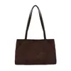 Bolso de mano nuevo para mujer, gran capacidad, versátil para el uso diario, de alta gama, adecuado para ir al trabajo, hecho de gamuza, bolso de hombro, bolso tote, diseño de nicho