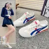 Zapatillas retro de mujer estilo coreano 2026 otoño nuevo color vintage bloques de color zapatos casuales versátiles estudiante deportes zapatillas para correr
