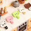 Juguete de Comida de Resina Sartén de Simulación Animales Lindos de Dibujos Animados Mini Olla de Leche Imán para Nevera Plato Squishy Decoración de Escena en Miniatura