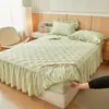 Protector de Colchón y Faldón de Cama Lavable de Algodón Clase A 2 en 1, Funda de Colchón Acolchada de Fibra de Soja, Cubierta de Cama a Prueba de Polvo y Antideslizante