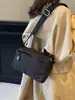 Bolso de Mano Simple de Alta Gama para Mujer de Gran Capacidad Nuevo Bolso de Hombro Informal Estilo Coreano de Nicho Bolso Cruzado Versátil